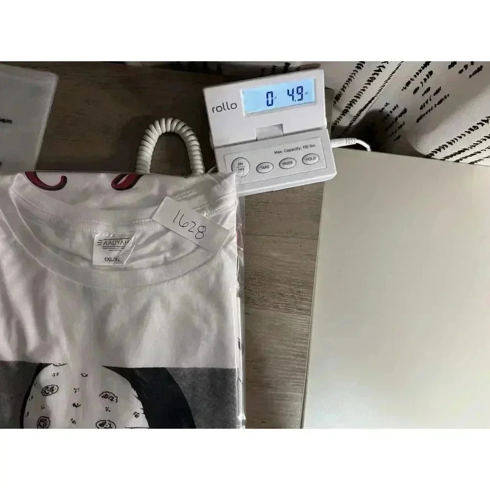 Aaliyah Womens T-Shirt Size 1X White Short Sleeve 90s Hip Hop R&B Plus Babydoll - Picture 9 of 9